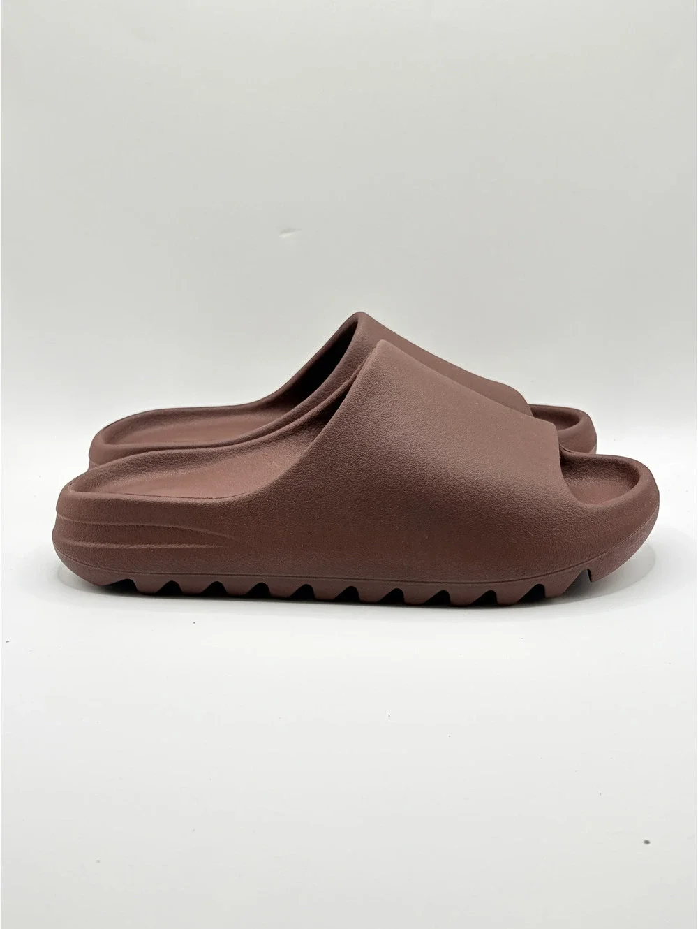 Yeezy YS-01 Brown Slip-On Foam Slide Sandals Size 10-5A with Textured Sole